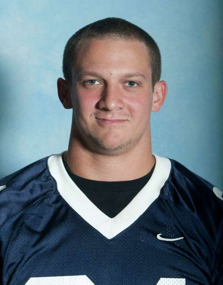 Greenwich&#39;s <b>Will McHale</b> has been named a captain of the Yale football team <b>...</b> - 920x920
