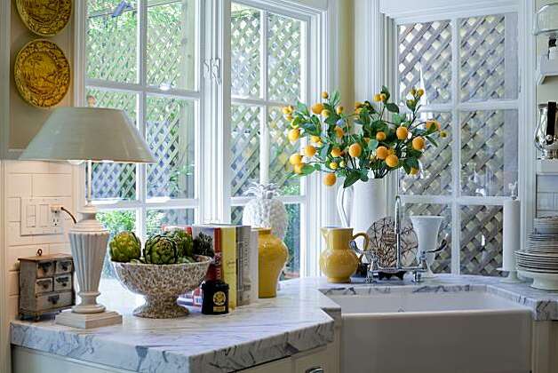 Kitchen of an Edwardian home owned by two former executives of Williams-Sonoma. Photo: Peter DaSilva, Special To The Chronicle
