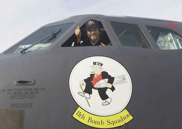 Comedian Jeff Foxworthy gives a
 thumbs-up from a B-52 on Jan. 11, 2002 at Barksdale Air Force Base, LA. Photo: Denise Rayder, Getty Images / Getty Images
 North America