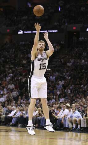 San Antonio Spurs' Matt Bonner (15) shoots a three point basket during the first half of game two of the NBA Western Conference Finals in San Antonio, Texas on Tuesday, May 29, 2012. Edward A. Ornelas/Express-News (Edward A. Ornelas / San Antonio Express-News) / SA