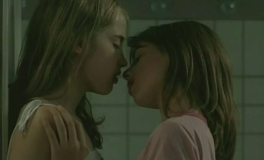 Teen Lesbian Beauties Kiss And 17