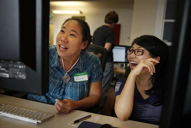 Kara Louie (left) and Jennie Ohyoung begin their 10-week engineering fellowship program at Hackbright Academy, a San Francisco programming crash course for women only. Photo: Lea Suzuki, The Chronicle