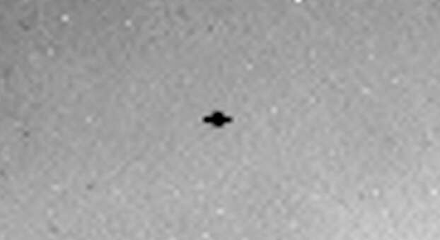 A UFO in the atmosphere (zoomed).