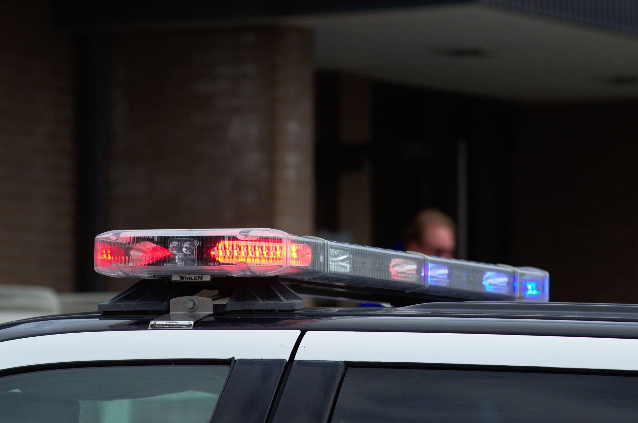 Police: Woman shot outside Renton restaurant