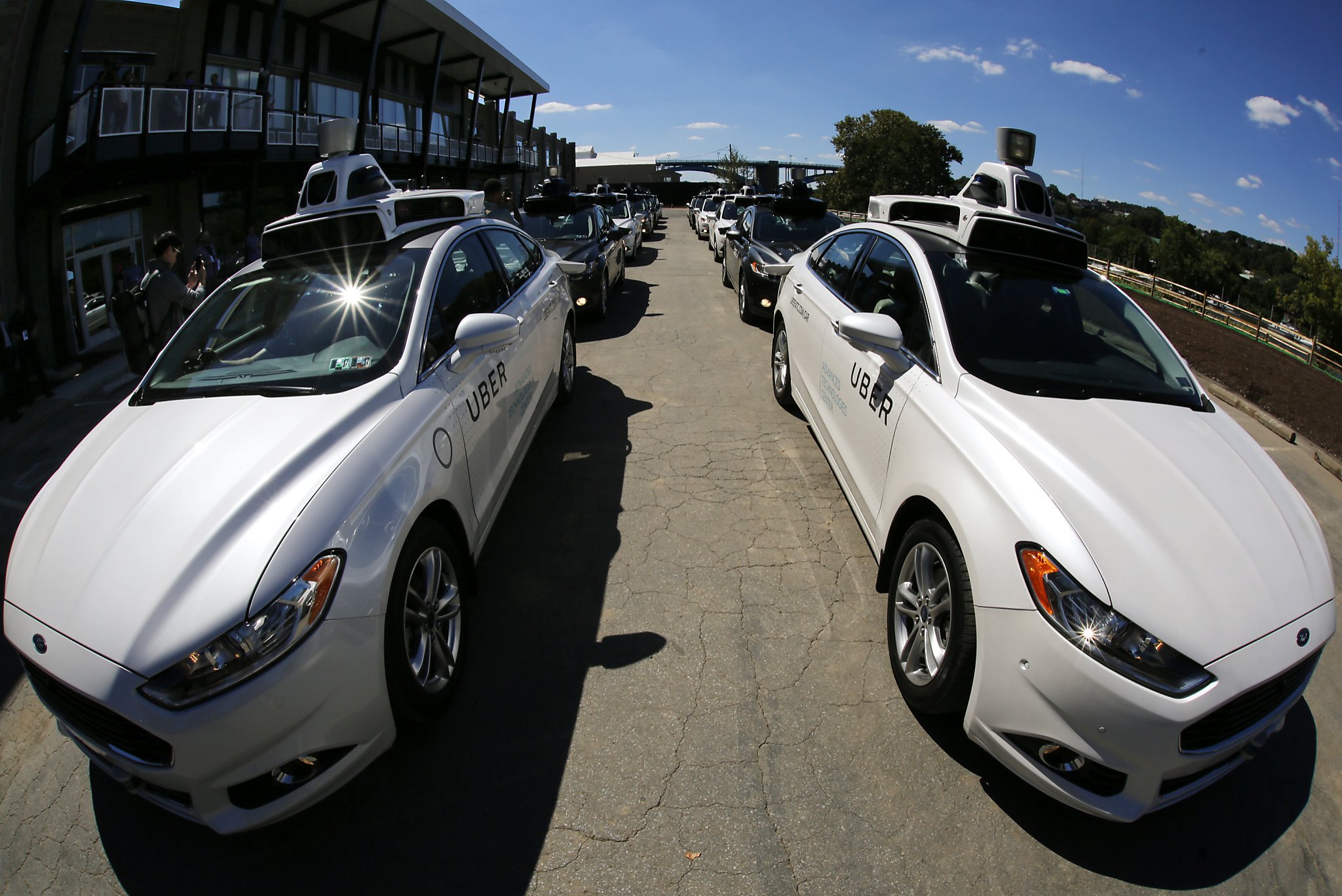 Uber: Headless company in driverless race - San Francisco Chronicle