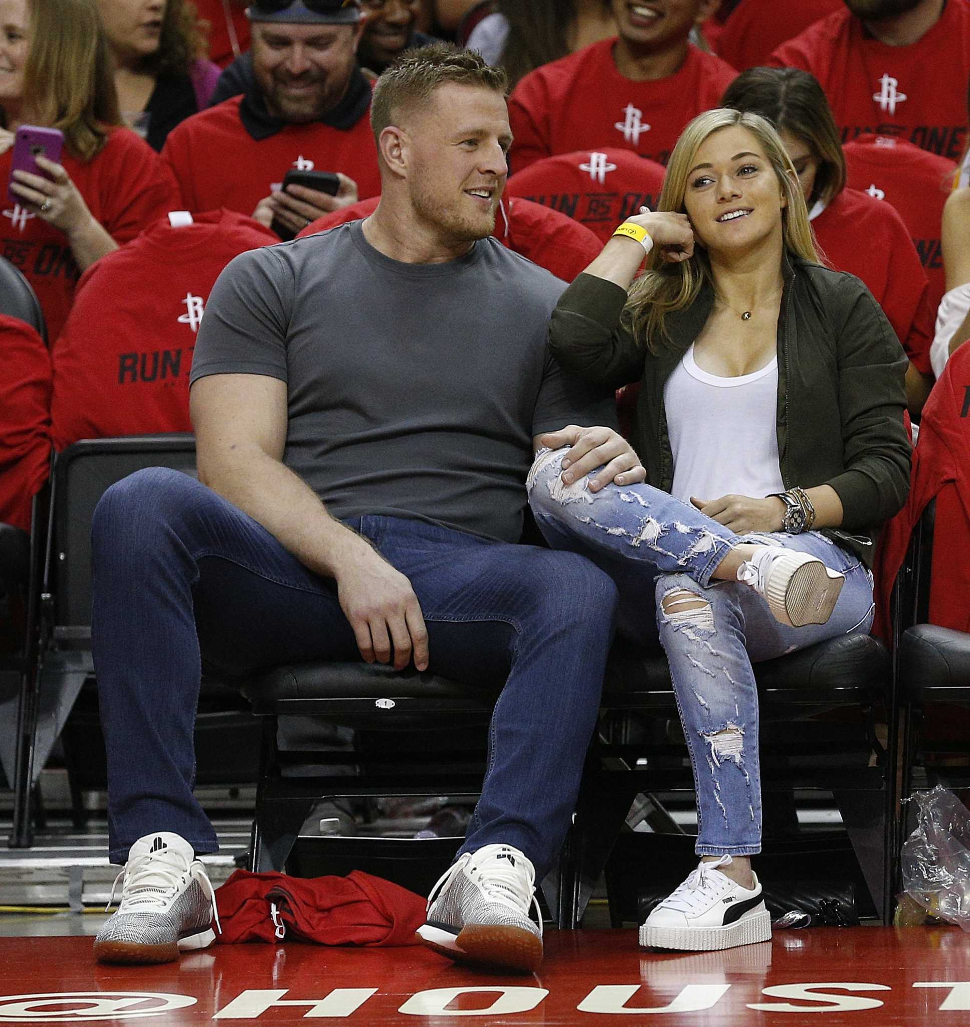 J.J. Watt, girlfriend Kealia Ohai draw attention at Rockets game - Houston Chronicle