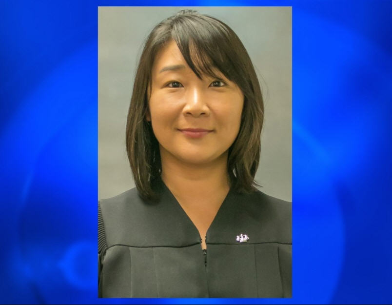 Texas judge on leave after questions arise about her citizenship