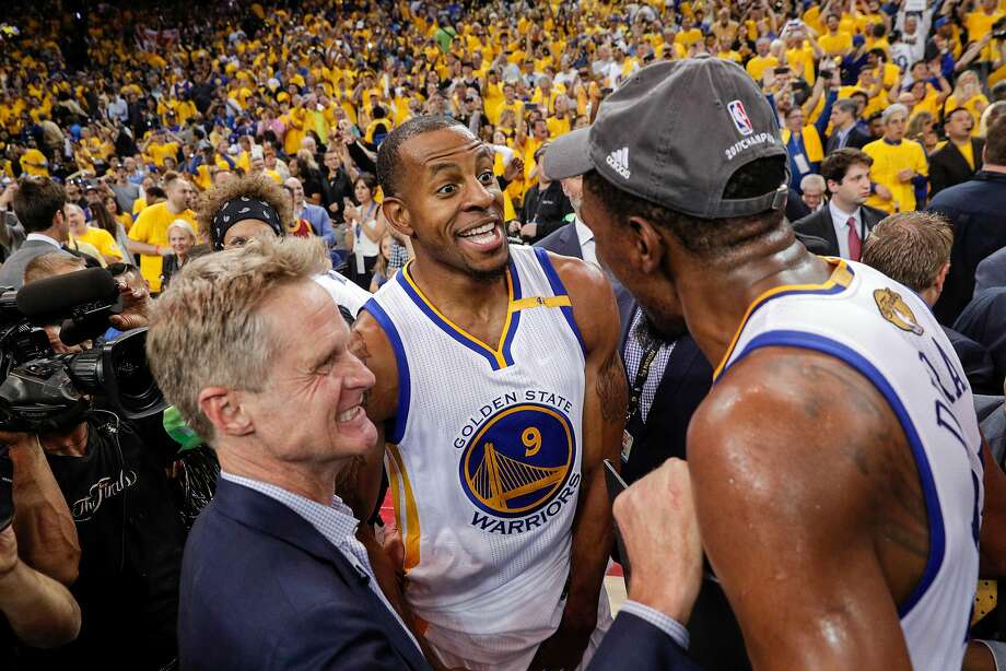 Golden State Warriors' Andre Iguodala, Head Coach Steve Kerr and Kevin Durant react after the Golden State Warriors defeated the Cleveland Cavaliers 129-120 in Game 5 to win the 2017 NBA Finals at Oracle Arena on Monday, June 12, 2017 in Oakland, Calif. Photo: Carlos Avila Gonzalez, The Chronicle