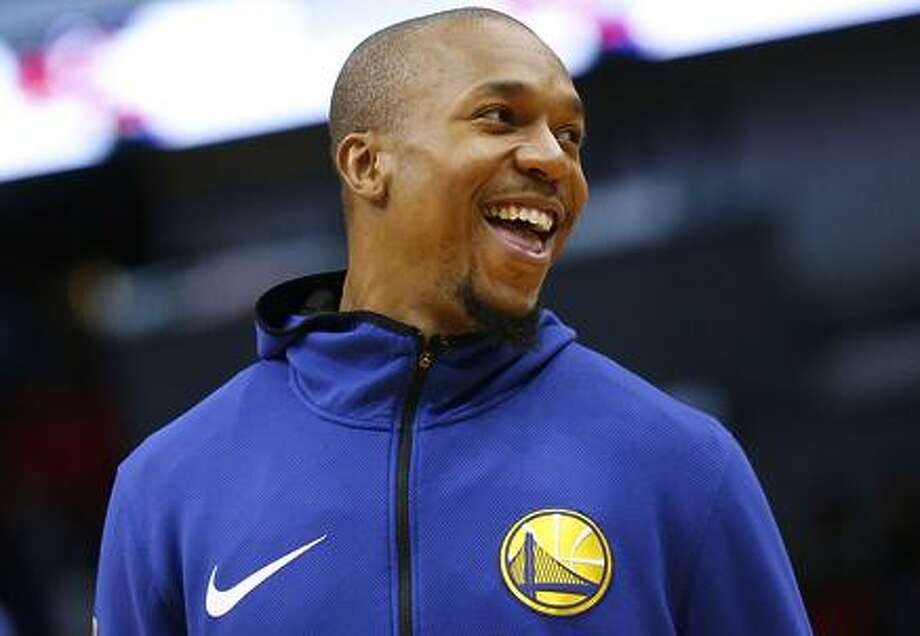 David West of the Golden State Warriors warms up before a game against the New Orleans Pelicans at the Smoothie King Center on December 4, 2017 in New Orleans, Louisiana. Photo: Jonathan Bachman / Getty Images / 2017 Jonathan Bachman