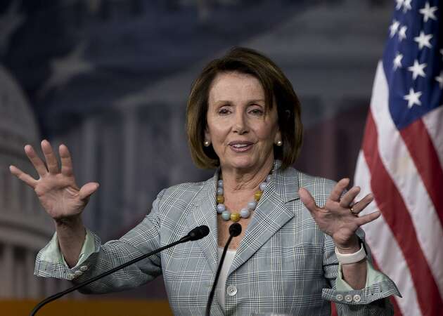 Pelosi tees off on Apple chief for GOP fundraiser