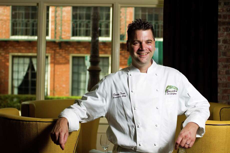 Danny Trace, former executive chef of Brennan's of Houston, is now executive chef of luxe Italian restaurant, Potente, and its sister trattoria, Osso & Kristalla, both owned by Houston Astros owner Jim Crane. Photo: Nick De La Torre, Staff / (C) 2010 Houston Chronicle