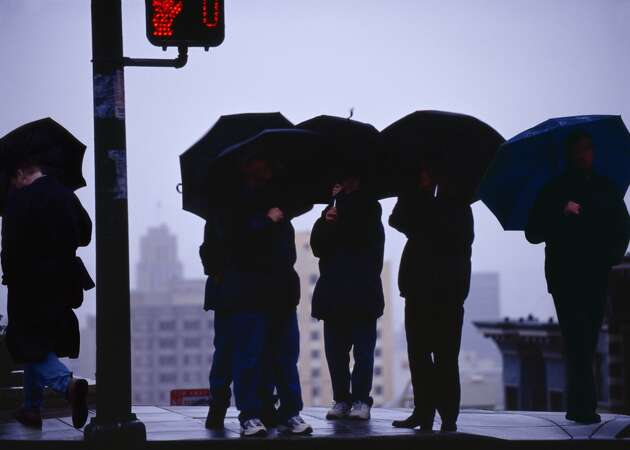 New storm will hit Bay Area for holiday weekend