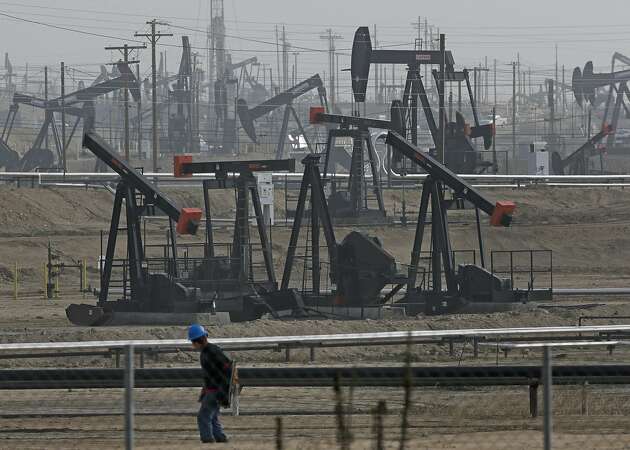 Oil companies face deadline to stop polluting California groundwater