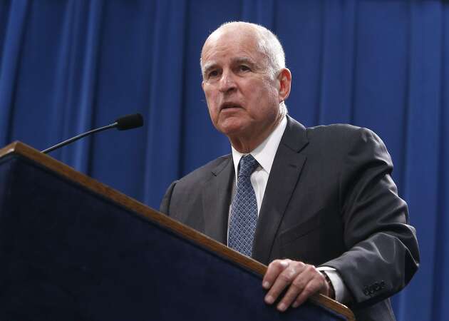 California officials to unveil huge transportation deal, new fees