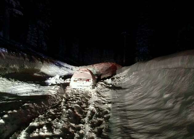 Sierra avalanche traps 3, causes indefinite closure of Hwy. 89