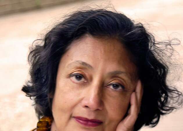 Bharati Mukherjee, who wrote of Indian American experience, dies at 76