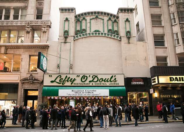 Lefty O'Doul's closes its doors on Geary Street in SF