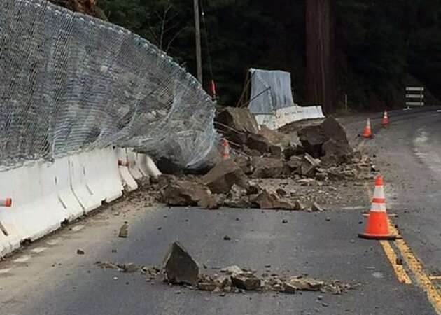 Rockslide completely closes Hwy. 101 in Mendocino County