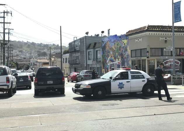 Woman killed, 2 men wounded in midmorning SF shooting