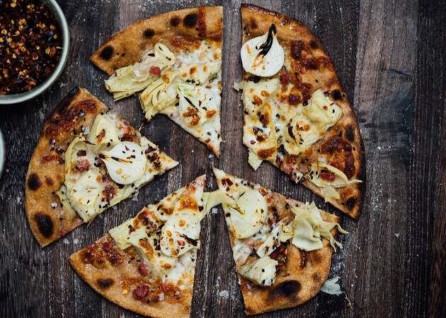 A Brown Kitchen: Sourdough Naan Pizza