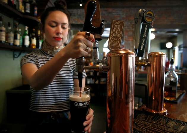 Esther Mobley: Can Sláinte create a modern Irish pub in Oakland?
