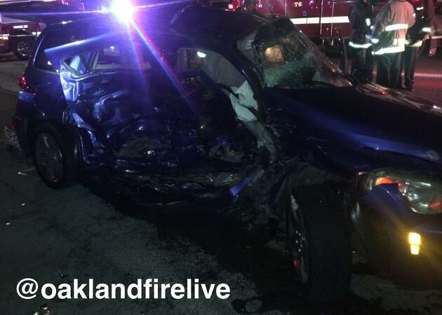 2 children among 4 people critically hurt in Oakland car crash