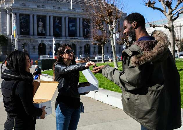 Muffin makers provide a bit of warmth on SF's streets for a day